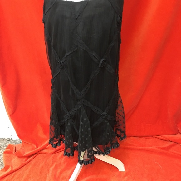 Nanette Lepore lace trim embroidered skirt black size 6 flounce hem - Picture 4 of 7